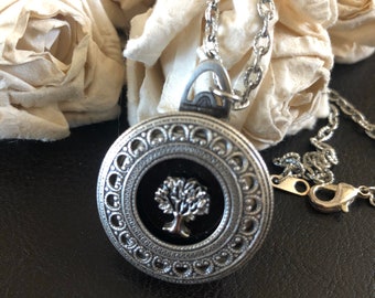 family tree locket, Tree of life gift, gift for mom, family tree jewelry, family photo locket,photo locket,multi photo locket, Eternity tree