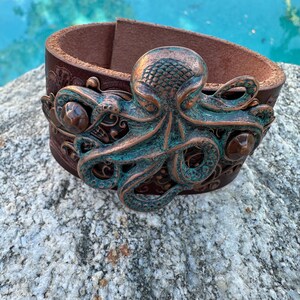 Octopus leather cuff bracelet, Renaissance faire, cosplay, steampunk cuff, the kraken, Cthulhu,octopus jewelry, steampunk jewelry image 7