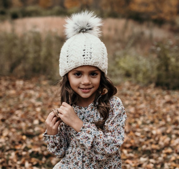 Crochet childs bun beanie ponytail winter hat linen off white cream kids girls with detachable hair bow