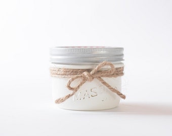 Distressed Mason Jar Soy Candle ~ Black Raspberry Vanilla/Vintage White 8oz