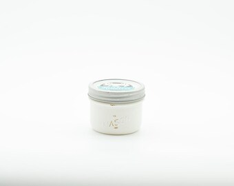 Distressed Mason Jar Soy Candle ~ Egg Nog/Vintage White 8oz