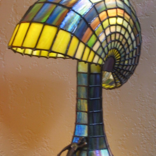 Nautilus Lampshade with Lighted Pedestal PDF Instructions and Pattern