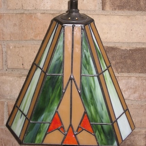 Stained Glass Beveled Corners with a Uniform Crown Lampshade PDF Instructions and Pattern