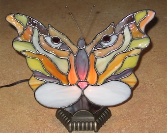 Lampe d'éventail en vitrail Tiger Butterfly PDF Instructions et modèle