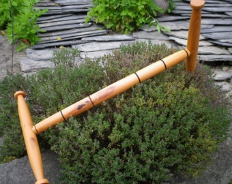 Niddy Noddy - 2 yard Hand turned Yew