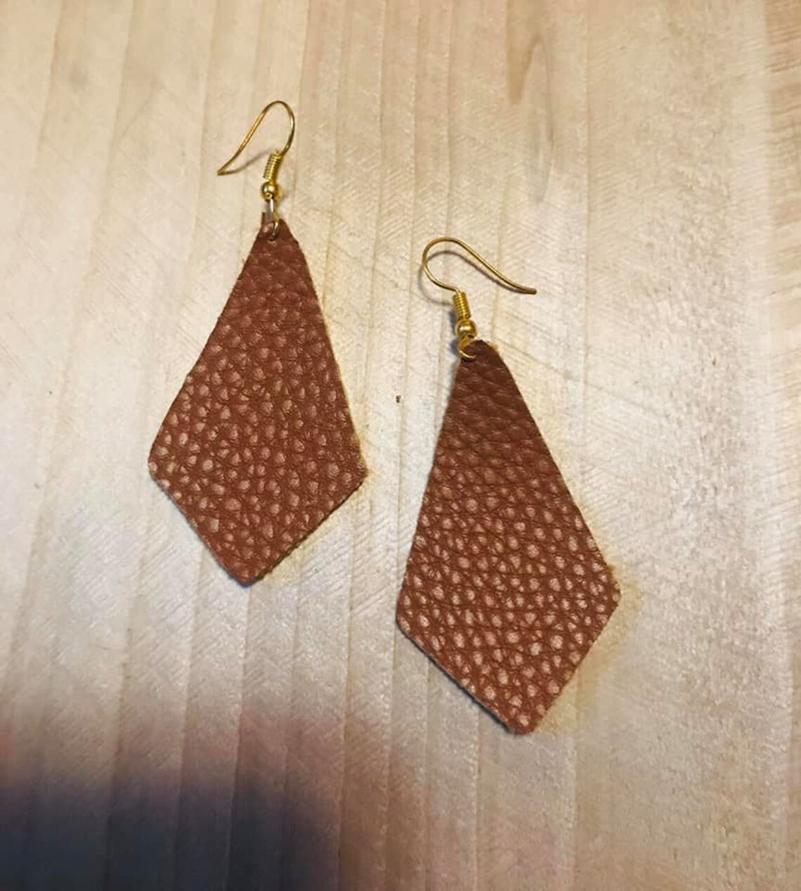 tiny diamond drop earrings