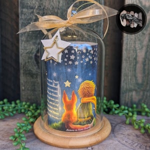 Trauerlicht / Lichtglas Sternenkind PRINZ & FUCHS Glasglocke mit Holzsockel, Lichthülle Personalisierung möglich Bild 1