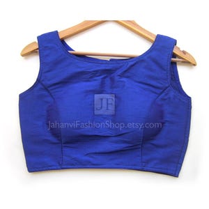 Boat Neck Saree Blouse: Wedding Ready, Princess Cut with Padding image 2