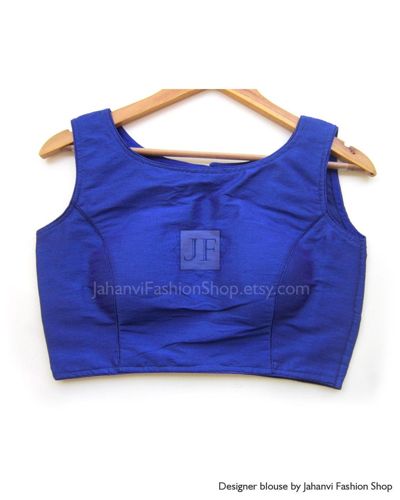 Boat Neck Saree Blouse: Wedding Ready, Princess Cut with Padding image 2