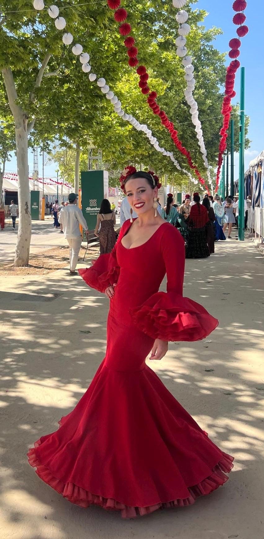 [新品] フラメンコ衣裳 • Made in Spain 新品] 真っ赤なフラメンコ衣裳 • Made in Spain 新品] フラメンコ衣裳