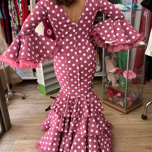 Flamenco dress in bi-elastic fabric image 3