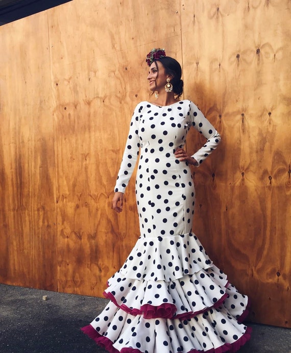 Vestido de Flamenca en tela bielastica con lunares -  México