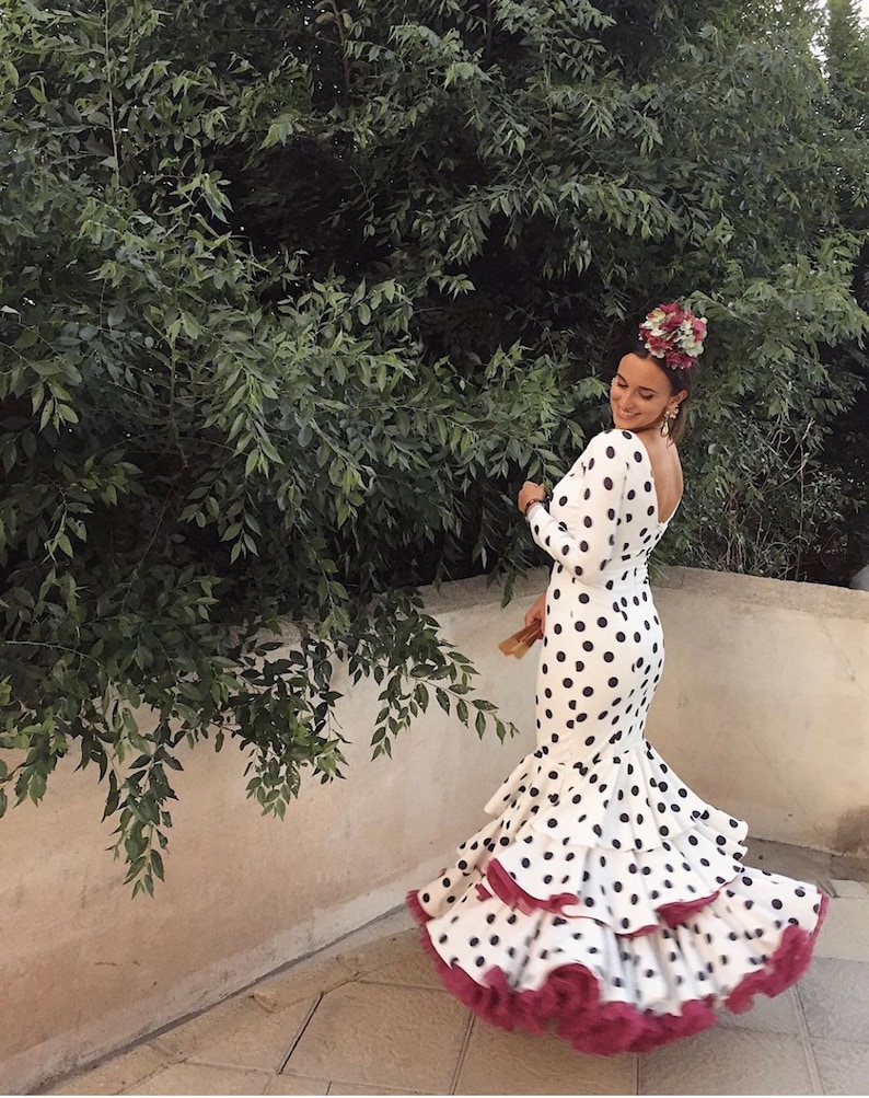 Flamenco dress in bi-elastic fabric with polka dots image 2