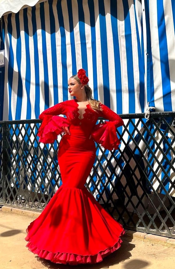 Robe flamenco de couleur rouge France