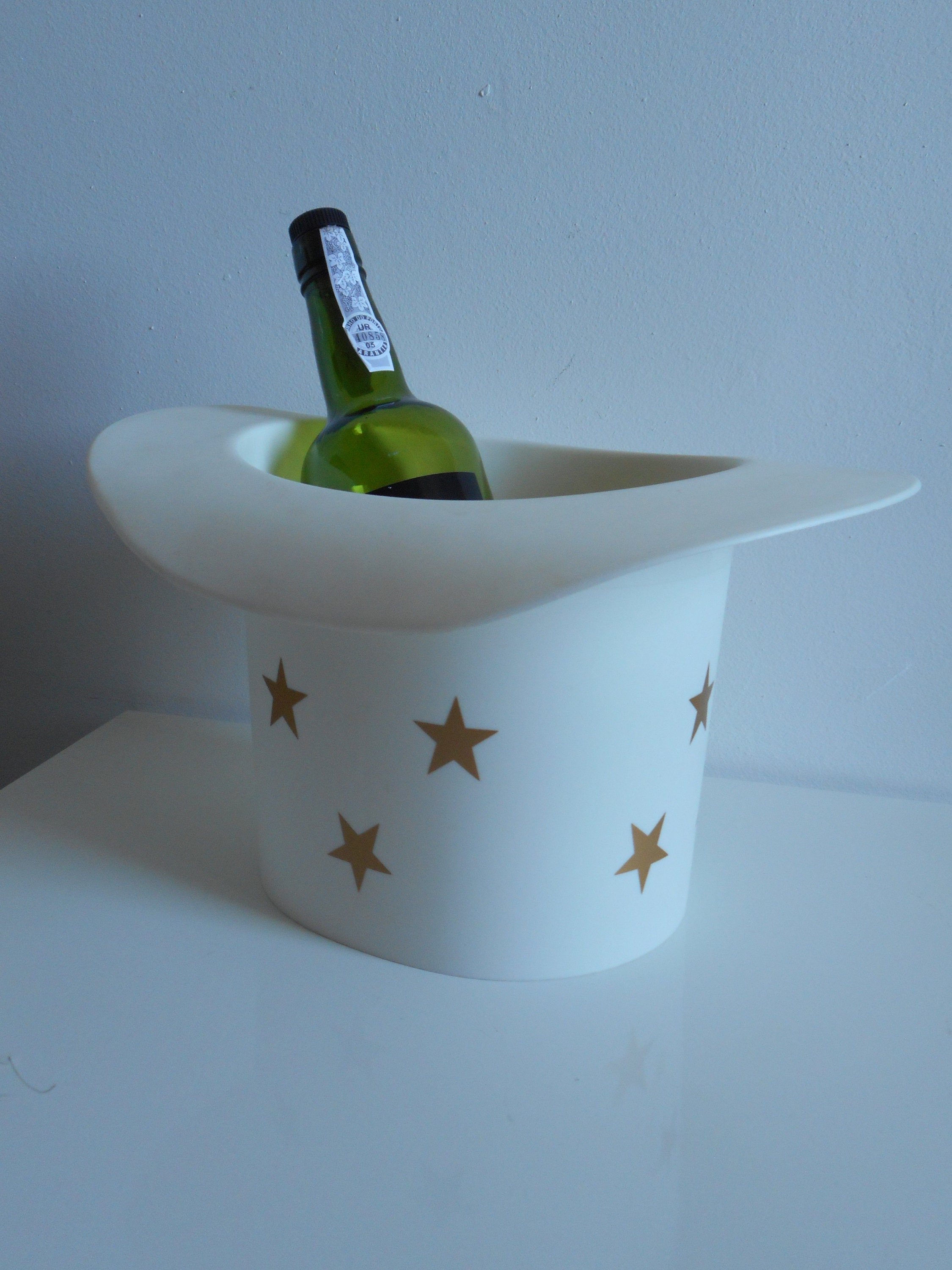 Superbe Millésime Français Seau à Glace Haut de Forme en Plastique Blanc Top Hat