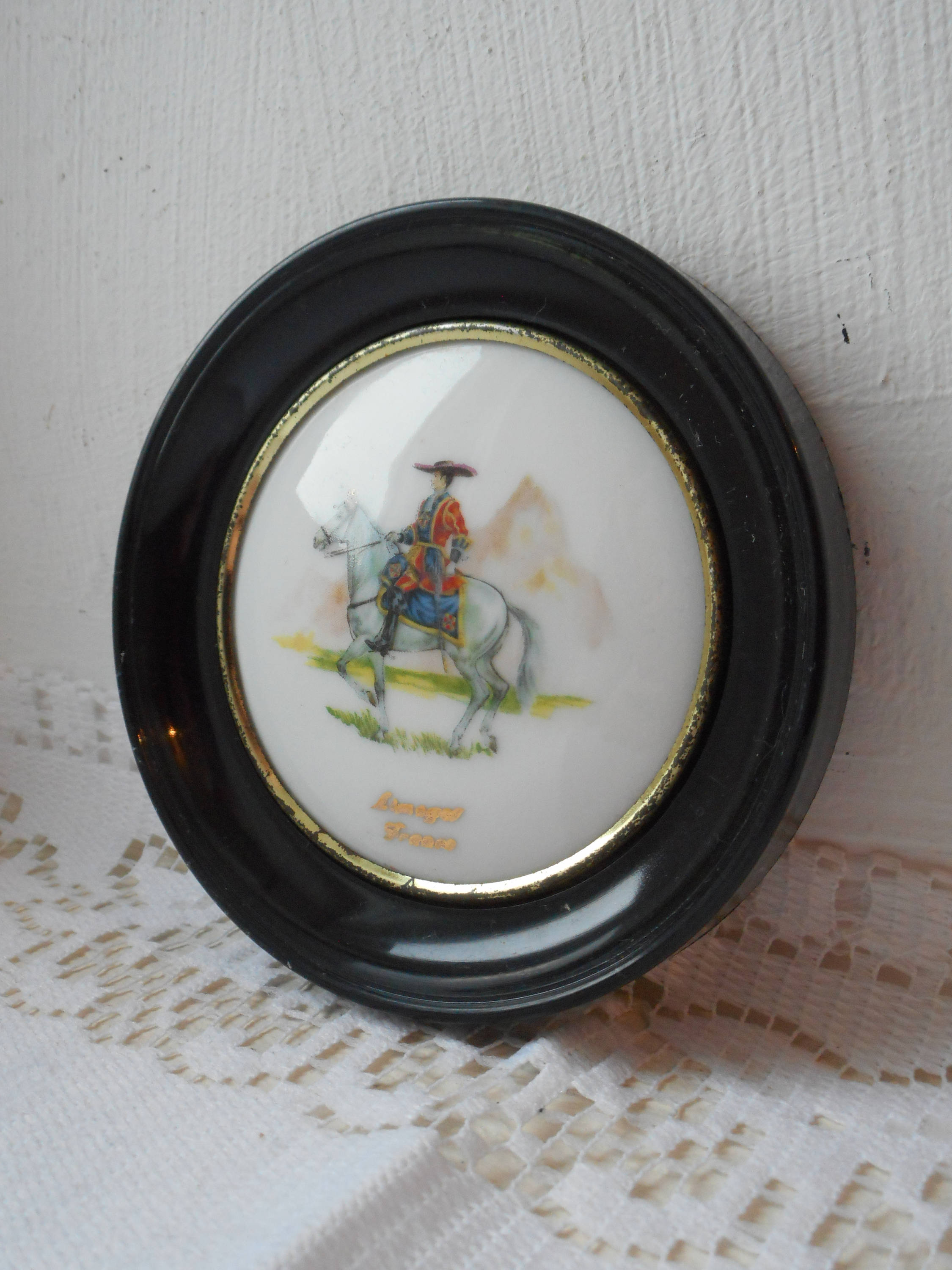 Superbe Vintage Petit Limoges Porcelaine de Forme Ronde Image/Plaque