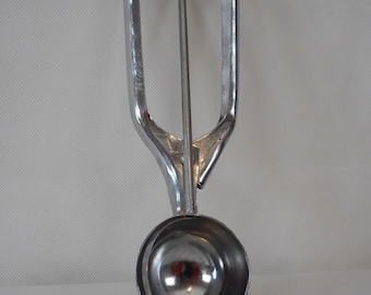 vintage French stainless steel ice cream scoop / kitchenware