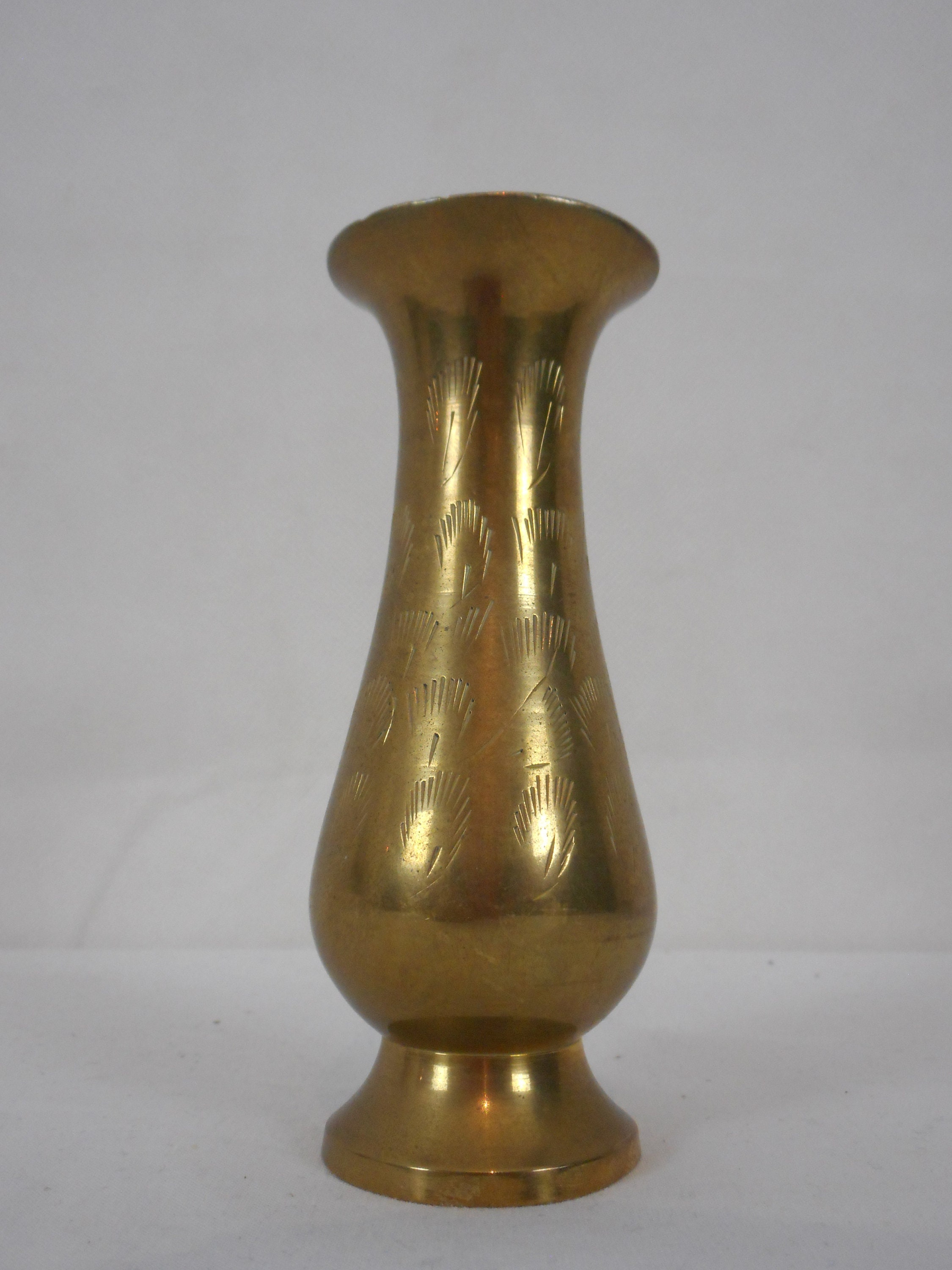 Vintage Français Décoratif Petit Vase/Décor en Laiton de Forme Irrégulière