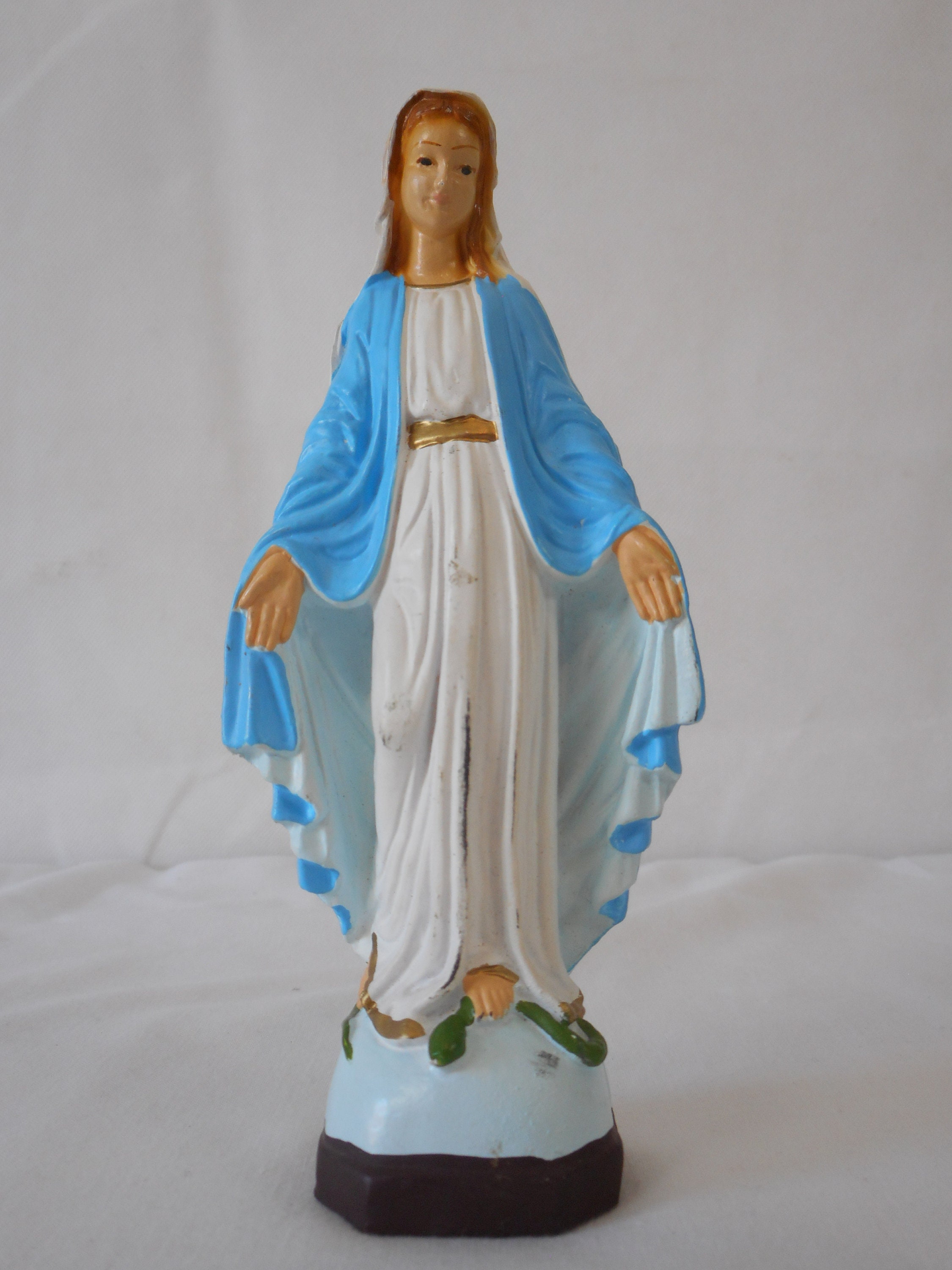 Vintage Français Petite Figurine Religieuse/Ornement Décoratif en Résine