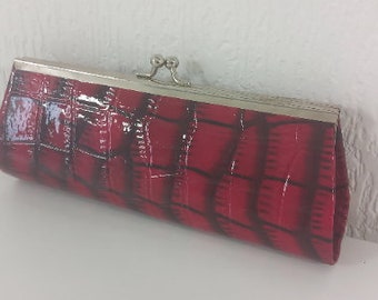 Petit sac à main vintage français synthétique de couleur rouge