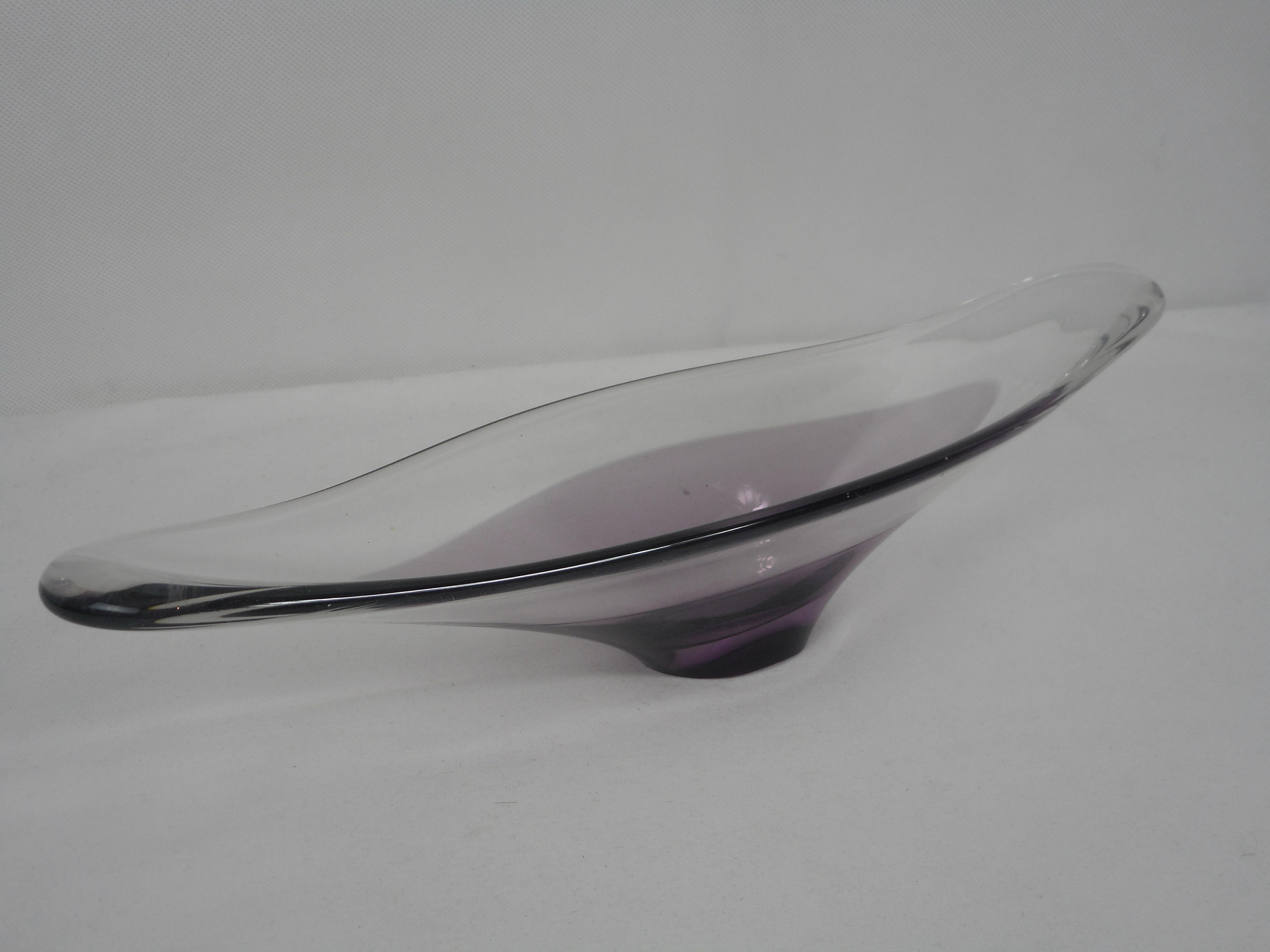 Superbe Vase en Cristal Français Vintage Estampillé Bayel