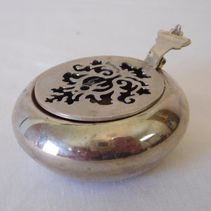 vintage silver plated / metal small candle tea light holder