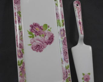 Collectable vintage French porcelain cake serving dish / cake plate and cake slice
