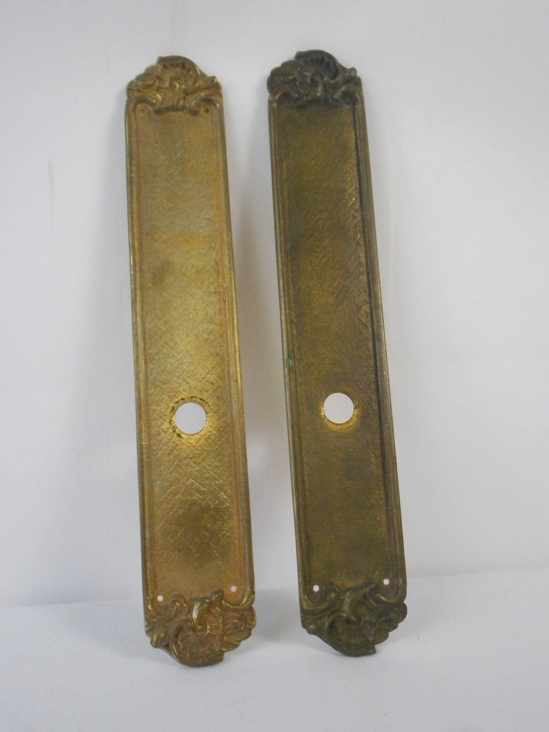 Associez de Superbes Plaques Doigts/Porte Vintage Français en Laiton Bronze