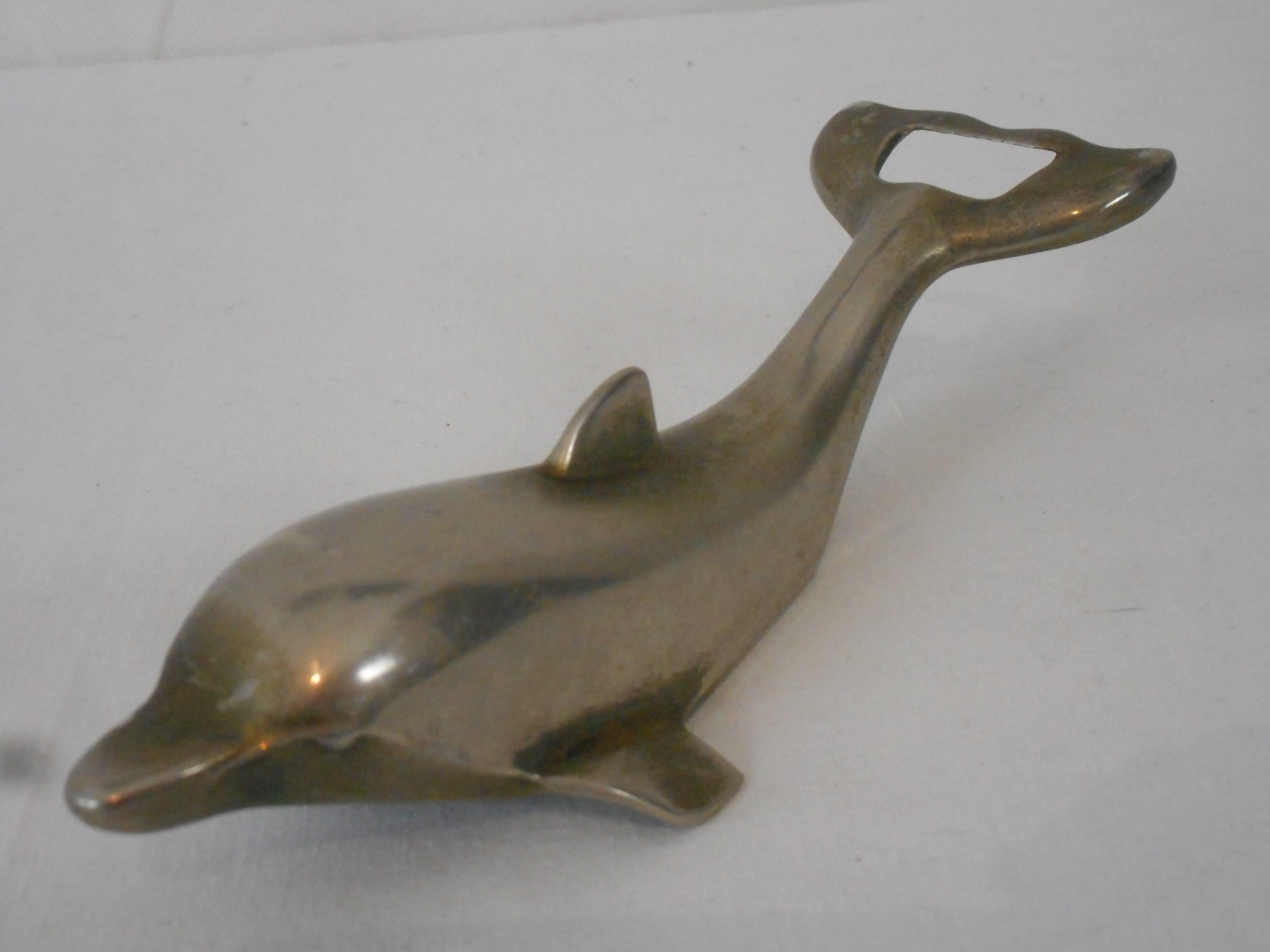 Ouvre-Bouteille en Métal Plaqué Argent Vintage Français Conçu Comme Un Dolphin