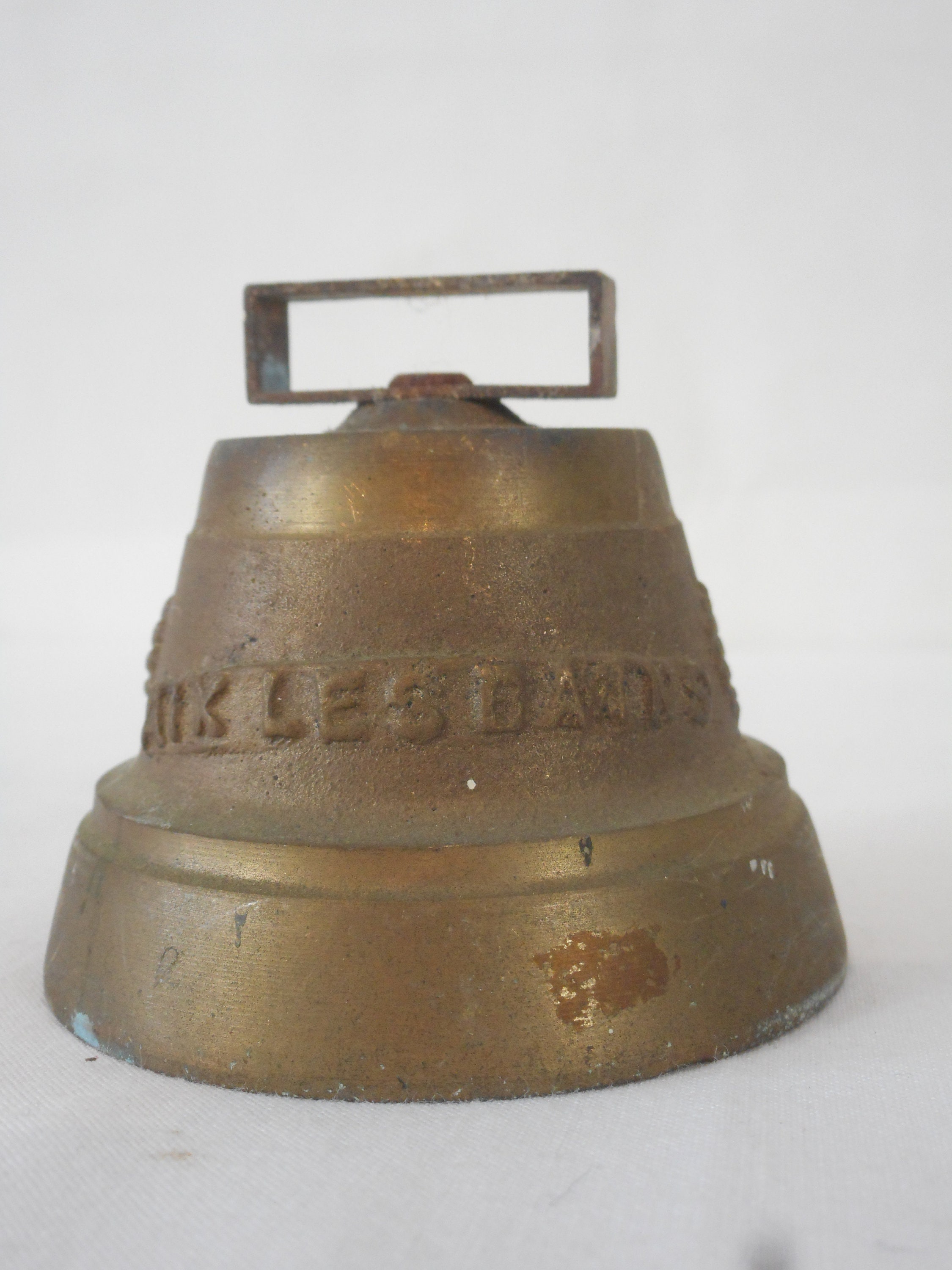 Superbe Petit Laiton Vintage/Cloche en Bronze Ornement