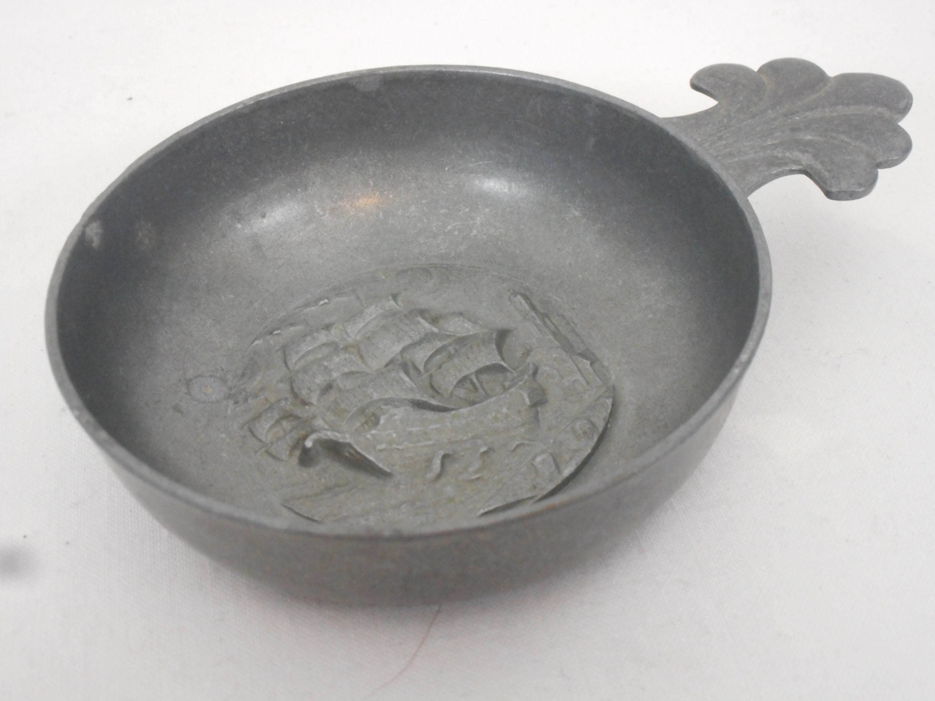 Superbe Français Dégusteur de Vin Décoratif Étain Vintage Tastevin/ Tasse à Vin