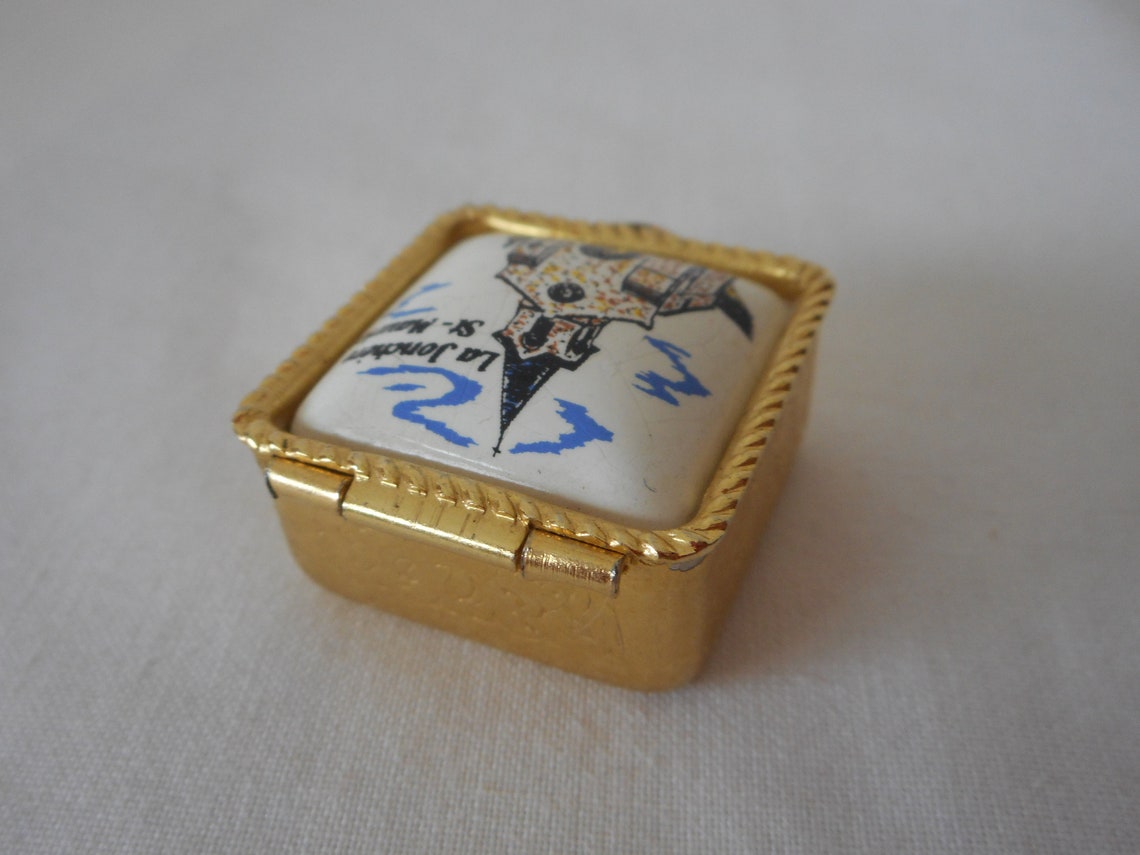 Small Vintage French Metal Pill Box / Trinket Box Collectable Etsy