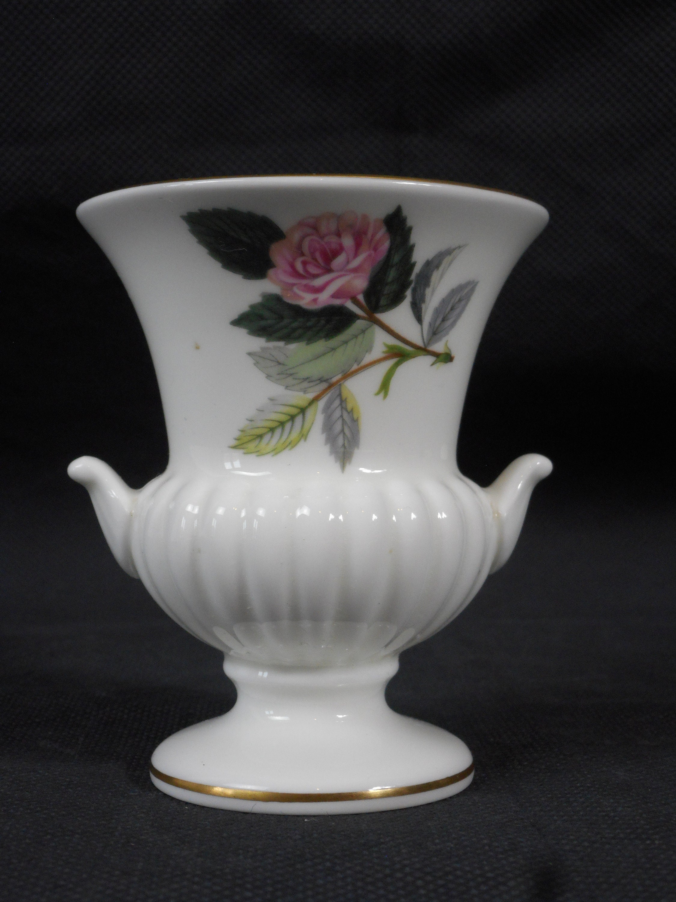 Superbe Vintage Anglais Wedgwood Porcelaine Décorative Petit Vase Miniature