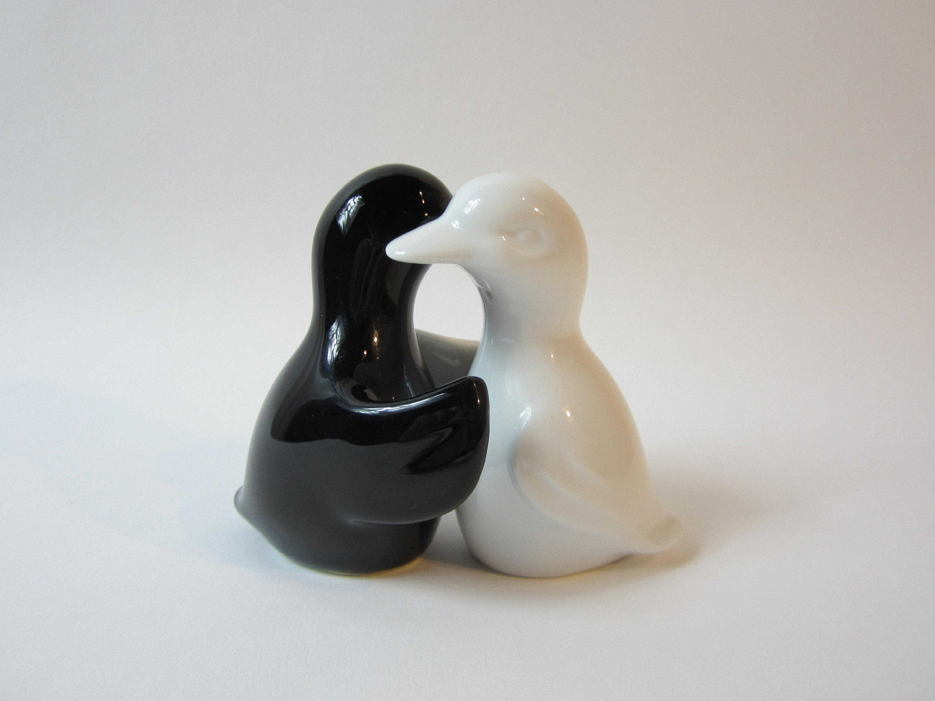 Pots de Sel et Poivre en Porcelaine Vintage Français Conçus Comme Des Oiseaux