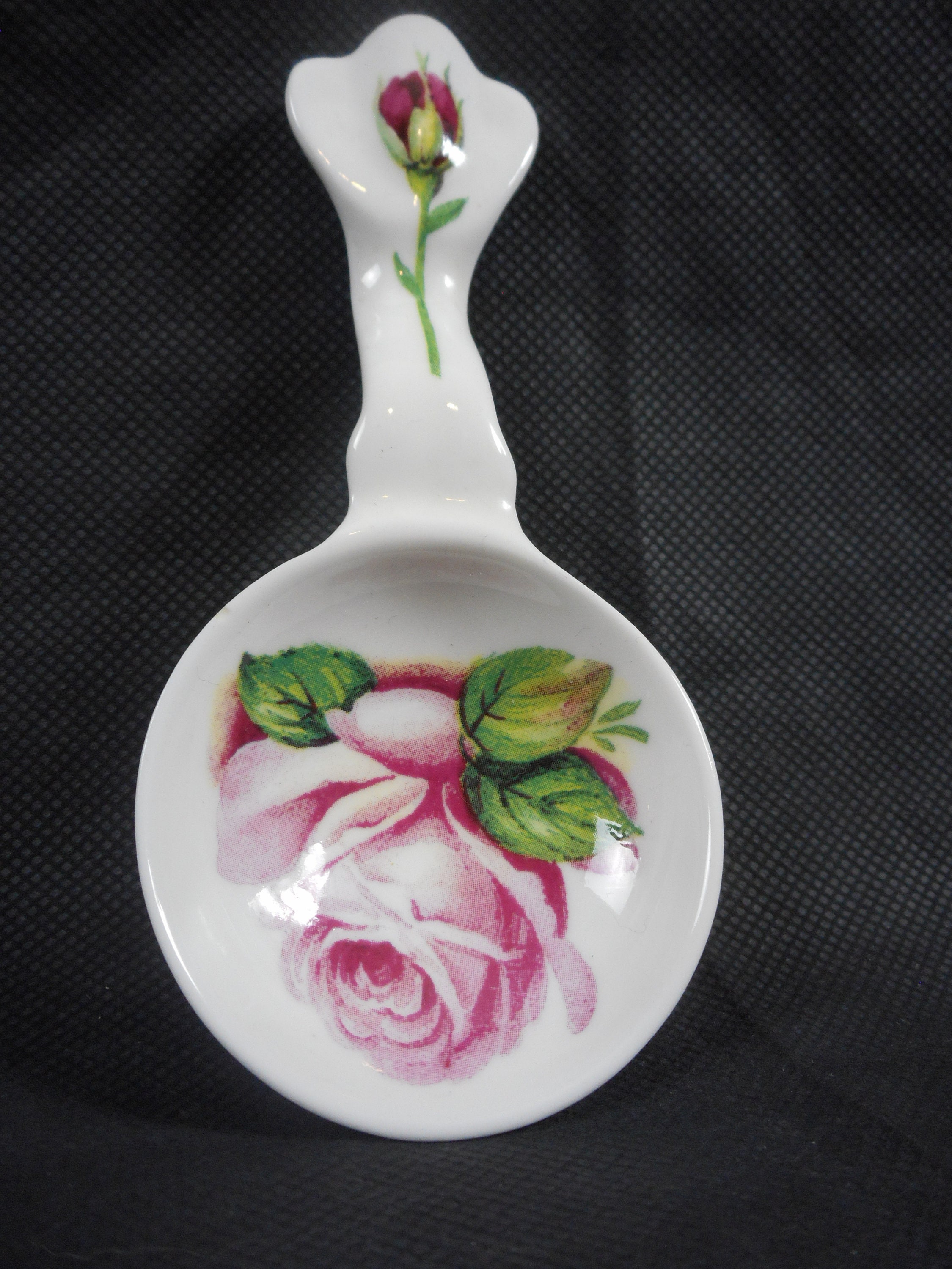 Cuillère en Porcelaine Vintage Anglaise Roy Kirkham