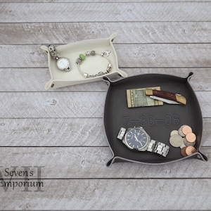 Valet Tray In The Hoop Machine Embroidery Design