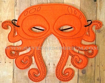 Máscara de pulpo en el diseño de bordado de la máquina de aro