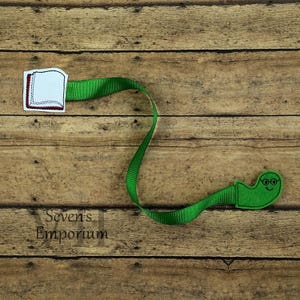 Bookworm Split Bookmark Feltie Machine Embroidery Design
