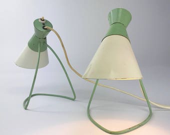 Lámparas de mesa minimalistas vintage de estilo moderno de mediados de siglo de Josef Hurka – Sputnik Collectibles en verde visón y crema, década de 1950