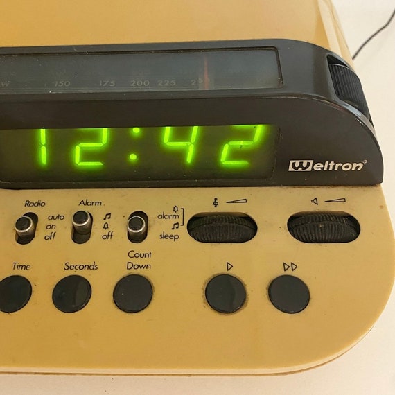 Weltron TM-24 コンピュータークロックラジオ Yahoo!オークション -「weltron」(オーディオ機器) の落札相場