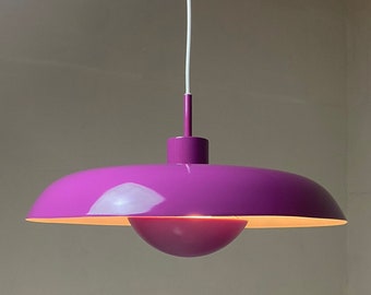 Lámpara de techo morada brillante Ra40 de Piet Hein de LYFA, Dinamarca, 1970: lámpara colgante de estilo espacial