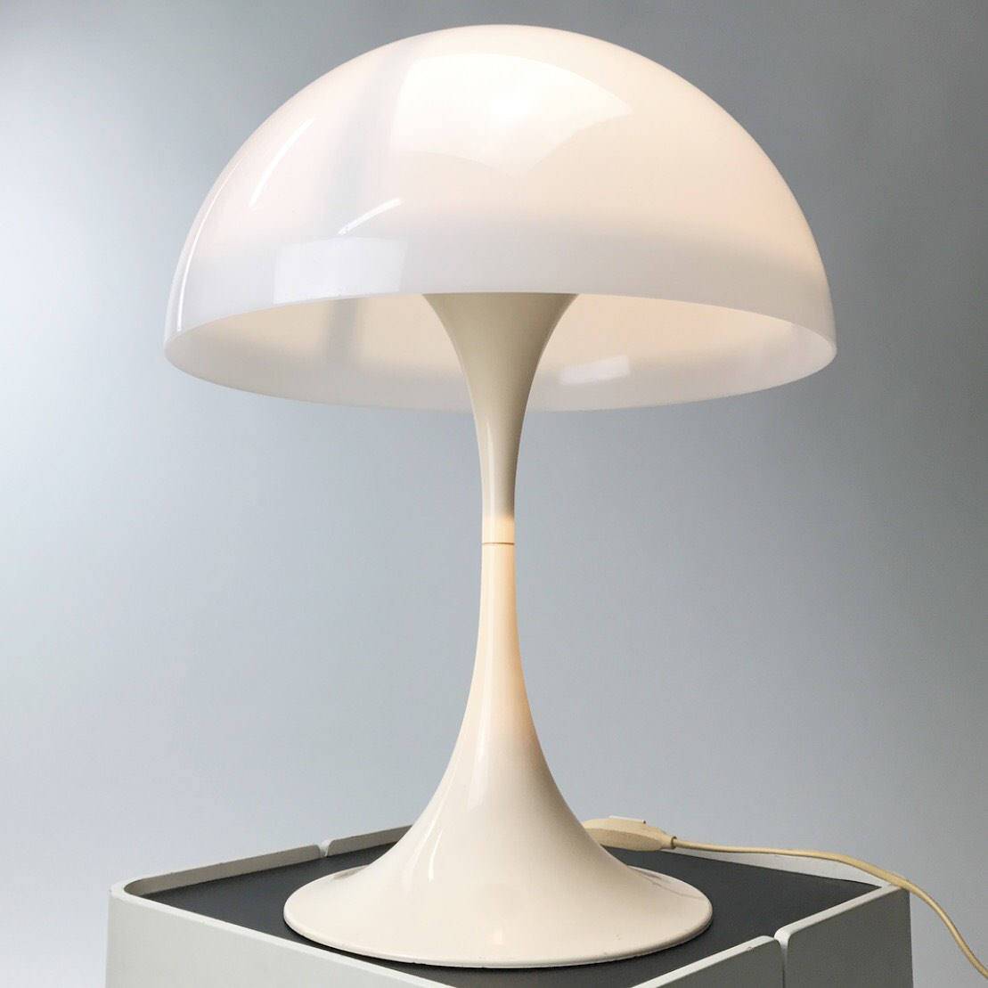 【ビンテージ】70s Verner Panton パンテラ ランプ ヴィンテージ パンテラ テーブルランプ（ヴェルナー・パントン作