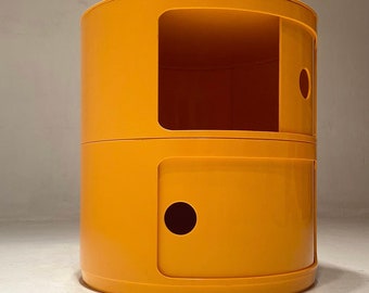 Extrem seltene große orange Componibili von Anna Castelli für Kartell, Italien frühe 1970er Jahre.