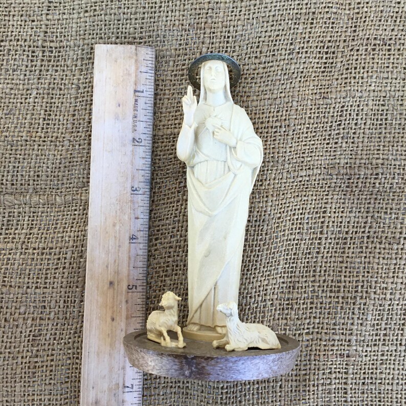 Sacred Heart Jesus With Lambs Made in Italy 6 Tall Beige Plastic