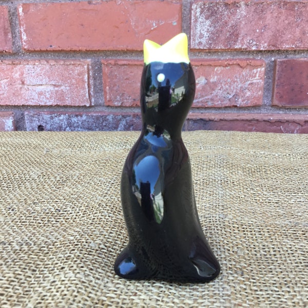 Ceramic black bird pie vent | 4” tall vintage bird to keep pies from bubbling over | nice condition | Baking supplies | bird decorations