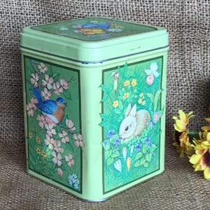 Vintage  Hallmark spring rectangular tin box | bunny chipmunk duckling robin   | spring or Easter displays | gift box
