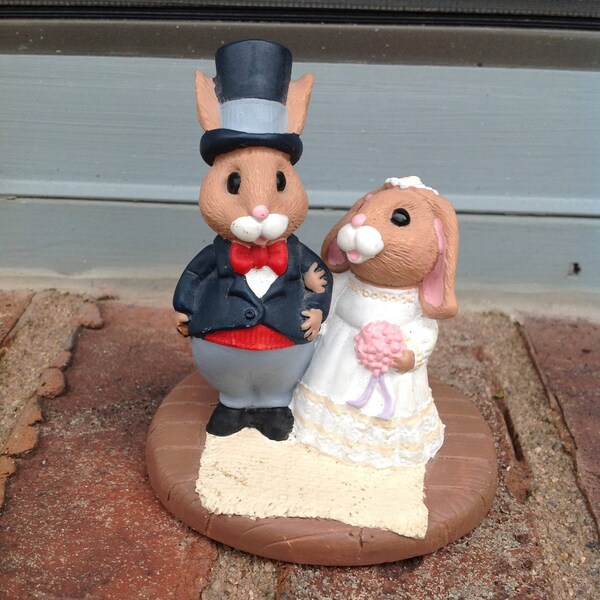Hallmark Tender Touches bride and groom rabbits | wedding cake topper | bunny couple | 1989
