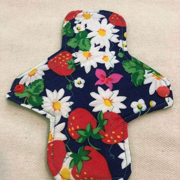 7.5 Inch - Reusable Cloth Pantiliner for Light Flow - Strawberry Patch