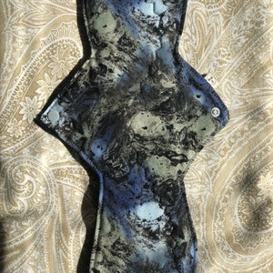 15 Inch - Extra Long Overnight Pad - Blue Celestial