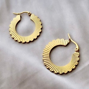 Thick Hoop Earrings, Sunburst Earrings, Sun Earrings, Thick Gold Hoops, Waterproof Earrings, Aesthetic Earrings, Cool Earrings